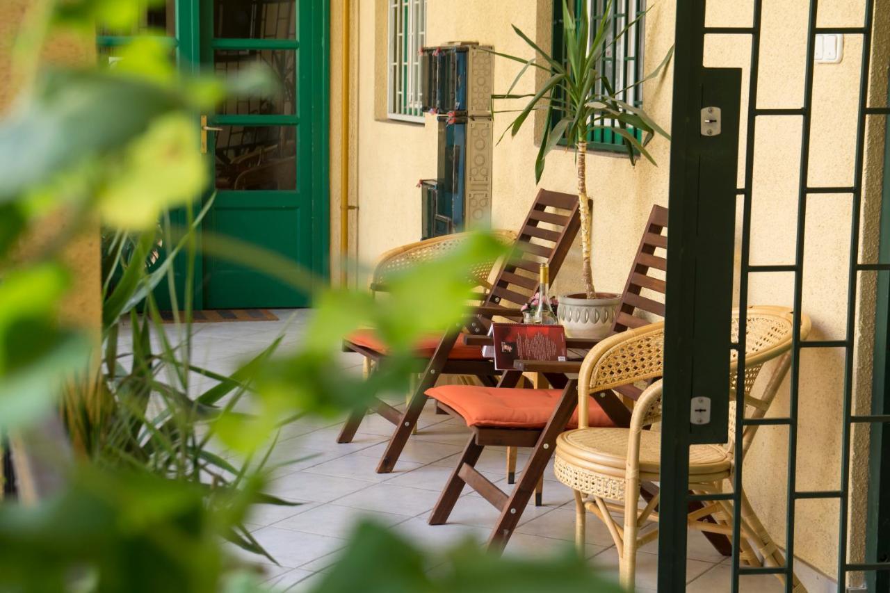 Theaterland Classic Apartments Budapest Exterior photo